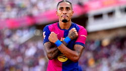 Barca duo Raphinha, Joan Garcia injured, out for PSG clash