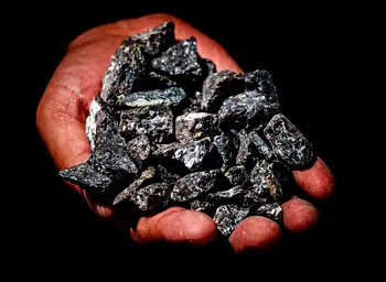10 countries with the most valuable natural resources