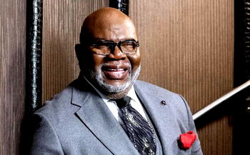 Bishop TD Jakes ‘stable’ after suffering medical emergency during Sunday sermon