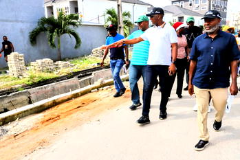 Flash floods: Lagos goes tough on environmental violators, serves abatement notices