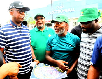 Lagos govt orders squatters under Apongbon Bridge to vacate