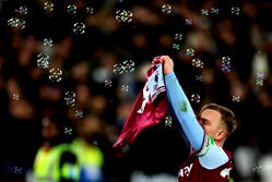 West Ham stars dedicate vital win to Antonio after horror car crash