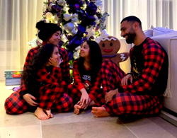 ‘Salah never disappoints,’ Reactions as Liverpool star, family pose with Christmas tree