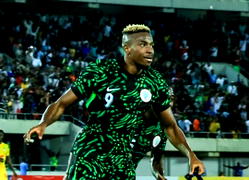 AFCON ’25: Osimhen shrugs off Yekini record pressure, prioritises team success