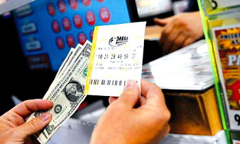 Winning ticket for $1.22bn jackpot sold in US lottery