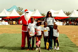 Senator’s wife celebrates Christmas with women, children across Cross River South