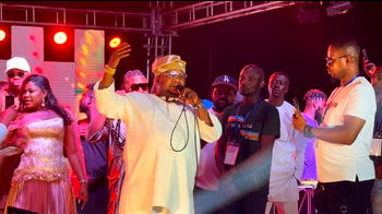 Akintayo Adaralegbe and celebrity friends treat fans to unforgettable Boxing Day