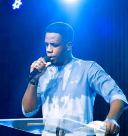 Victor Anaele hosts thanksgiving service as RCN, Uyo, celebrates milestone year