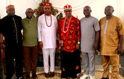 Eze Ihenetu hails ATU P-G, Madumere on dedication of new palace 