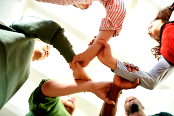 6 networking strategies for December gatherings