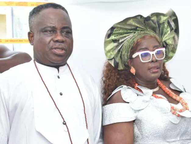 Delta community agog as Kojo lays mother to rest