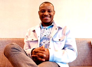 Nigerian-born Ayo Adeyemi, honored by AD King Foundation in US