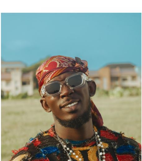 Leo Saint hits right notes with “Light and Doves” album