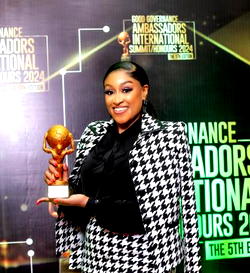 Amb Diane Okeke bags “Distinguished Iconic Woman of the Year” award