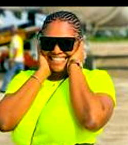 Ngonadi Sylvia steals the spotlight with sizzling Christmas look