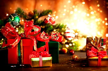 How red and green became the official colours of Christmas