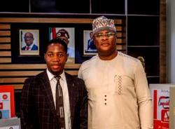 Iyamu, Edo SUBEB boss, gifts UNIBEN best graduating student N1m