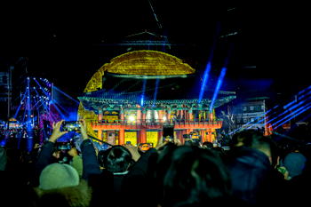 New Year celebrations in South Korea muted after plane crash tragedy