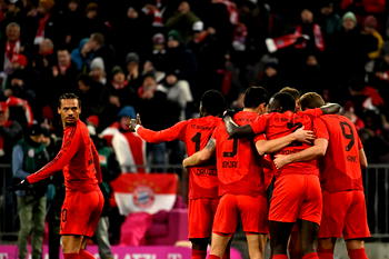 Bundesliga: Goretzka double helps Bayern go seven clear