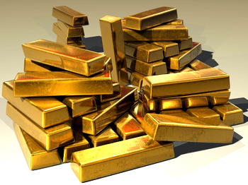 Gold tops $3,000 for first time on Trump tariff threats