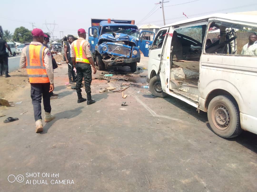 Four mourners die, nine others injured in Anambra multiple crash
