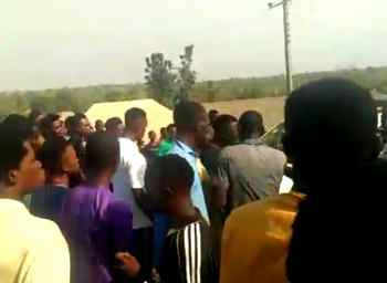 Kogi youths block highway over killings, kidnappings