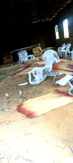 Youths beat Osun monarch for appointing Imam on disputed community