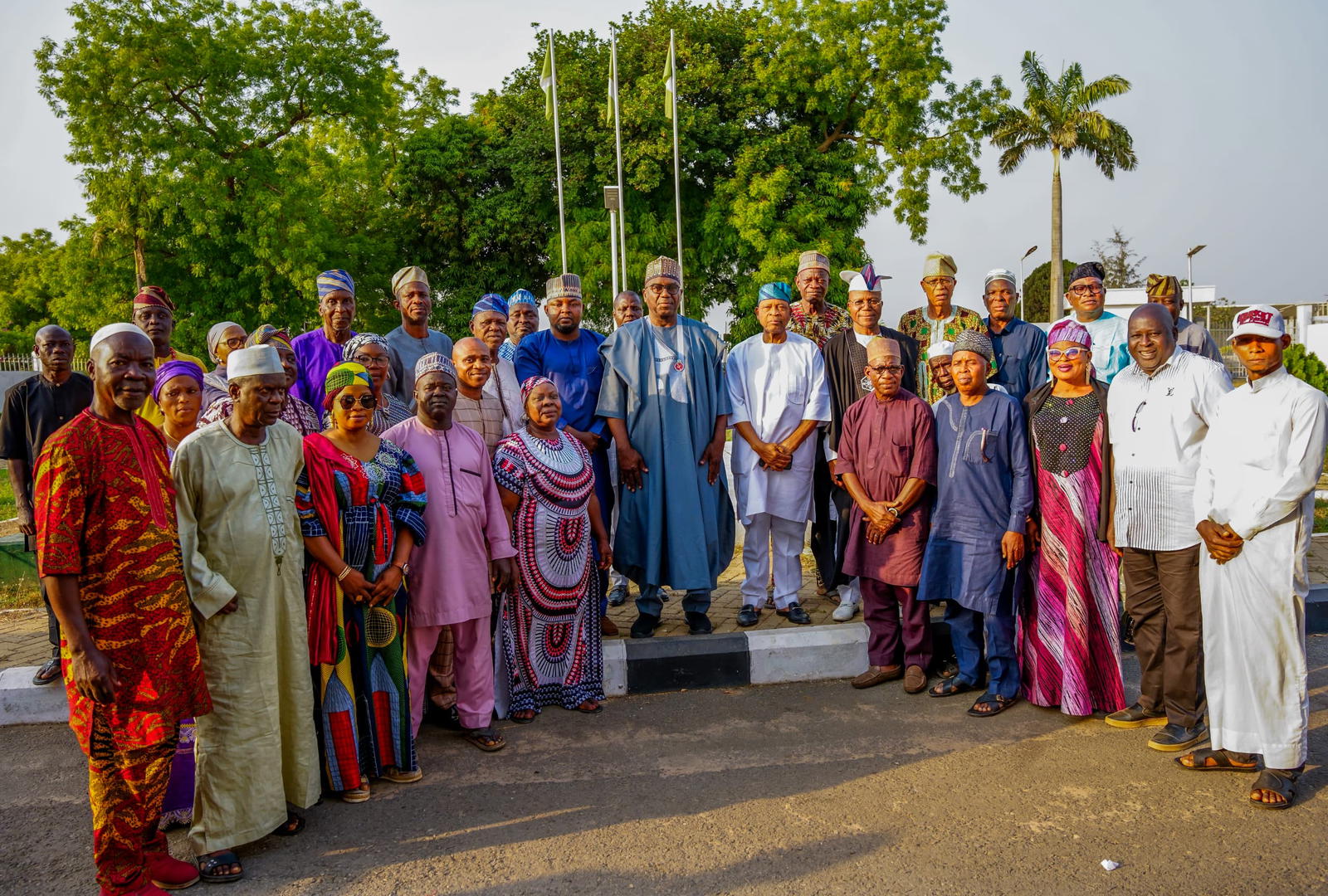 Abdulrazaq meets Ifelodun APC Elders, promises more infrastructural devt, tasks elders on unity, peace