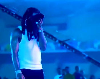 Lagos concert: Moment Burna Boy left stage after altercation with fan [Video]