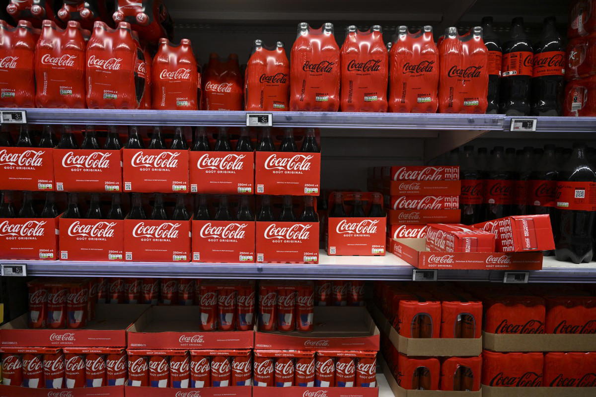 CocaCola recall products across Europe over chlorate content