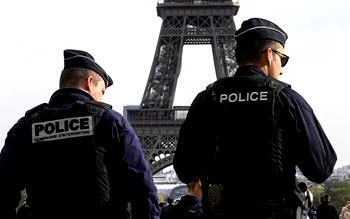 Shock in France after teenager fatally stabbed for phone