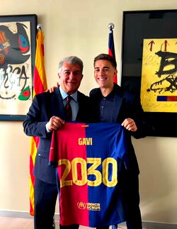 Gavi extends Barcelona contract until 2030