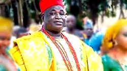 Viral Video: Timi of Ede didn’t denigrate throne, merely talking with Zulu Gambari – Aide