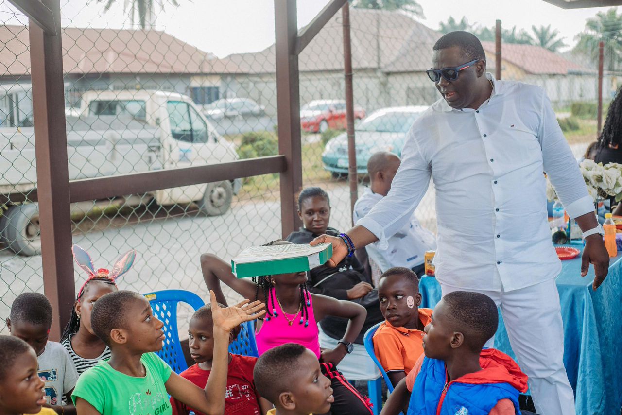 AAO Foundation hosts 50 orphans, underprivileged children for New Year