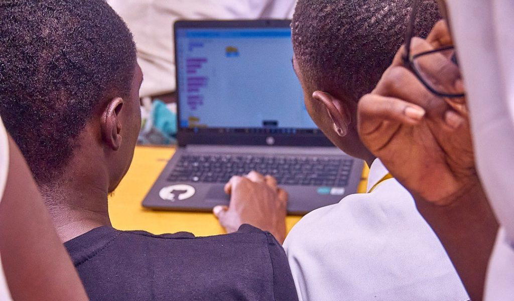 Digital literacy: Students build robots, learn coding - Vanguard News