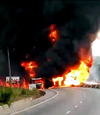 Panic as tanker explodes on Epe-Ijebu Ode Expressway