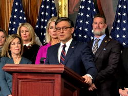 US passes bill banning transgender girls from participating in school sports