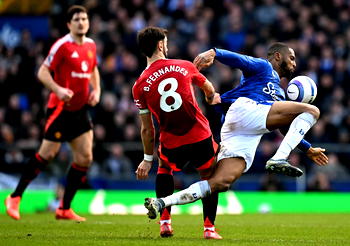 Fernandes inspires Man Utd fightback for Everton 2-2 draw