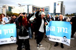 Tears of joy as Hamas releases more Israeli hostages