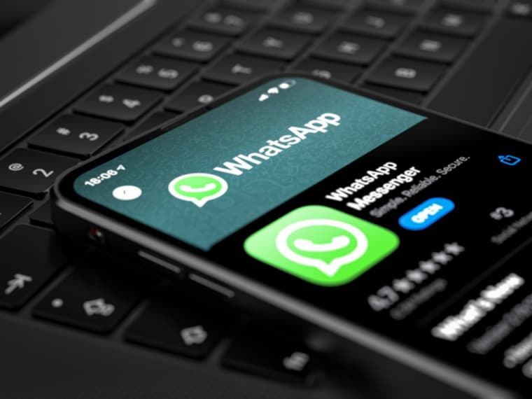 WhatsApp is down as app crashes for thousands of users