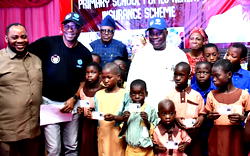 Oyo, UNICEF launch health insurance for primary school pupils