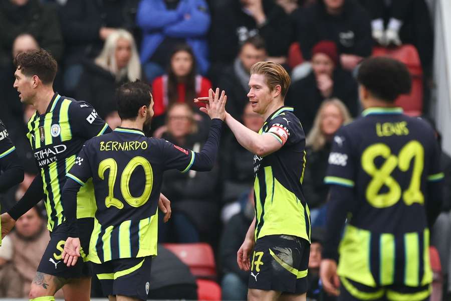 De Bruyne spares Man City blushes at Leyton Orient