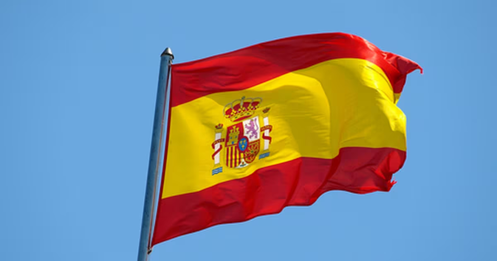 Spain races to save three trapped coal miners