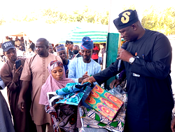 Flood: Again, Seyi Tinubu donates relief items worth N100m to Borno students