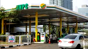 Subsidy Removal: Oil marketers escalate borrowing, transfer burden to motorists