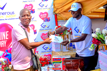 Foundation distributes financial aid, food supplies, others on Valentine’s Day