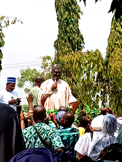 Gbenga-Olawepo-Hashim Donates N102M Ashpalt overlay road in Kwara Community