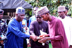 Ramadan: Borno Rep Member, Zannah distributes food palliatives, cash to constituents