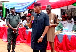 Omo-Agege engages party leaders in Aniocha South & North