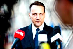 Poland’s economic growth, a model for other nations – Sikorski